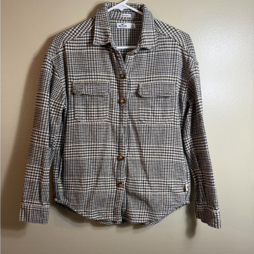 Hollister Boyfriend Fit Houndstooth Button Up Shirt XS Black Cream Plaid